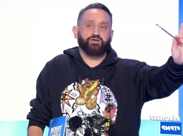 "Cyril Hanouna menace Arthur sur Instagram et déclenche la guerre en direct sur C8.