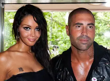 "Malgré ses millions et les points de suture..." Thomas Vergara est attaqué par l'ex de Nabilla, Sofiane Tadjine.