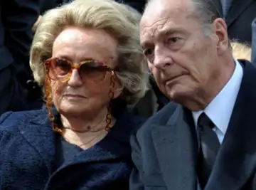 Bernadette Chirac humiliée le jour de Noël, son mari n'a pas hésité à la quitter pour rejoindre sa maîtresse !