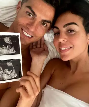 Kylie Jenner, Cristiano Ronaldo, Ashley Graham... Quels sont les bébés stars de cette année 2022 ?