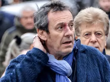 Jean-Luc Reichmann en garde à vue... Images d'une confrontation "tendue" partagées sur Twitter