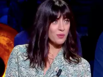 Dans l'émission "La Boîte à secrets", Nolwenn Leroy raconte le jour où elle a repoussé Alain Delon