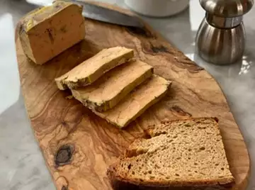 La recette insolite et ultra-rapide du Foie Gras au micro-ondes par Julie Andrieu