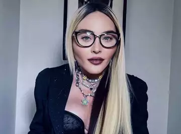 Amour, argent, actualités... Cinq choses à savoir sur la diva Madonna, 63 ans. Son visage sans filtre a récemment choqué les fans...