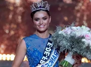 Miss France 2022 : Diane Leyre défend le concours et tacle une ministre !