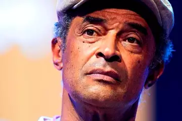 "Mon pote vient de se faire virer...." : Yannick Noah abattu par la décision d'un célèbre sportif français