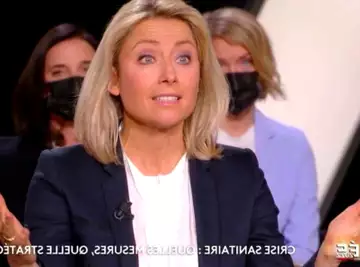 "Pour qui se prend-elle ?", l'interview de Marine Le Pen sur France 2 vaut à la journaliste Anne-Sophie Lapix de vives critiques !