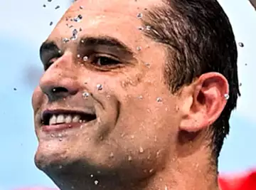 Florent Manaudou fait des révélations sur sa sœur Laure, "très triste"...