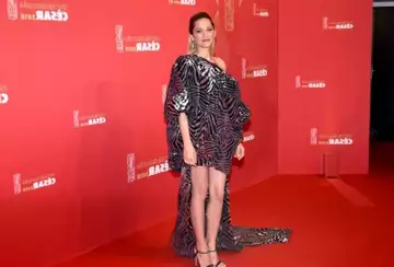 César 2022 : froufrous, transparence, robe à traîne, pantalons de l'espace : coup d'œil sur les looks les plus fous de Marion Cotillard !