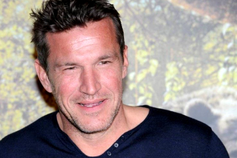 Benjamin Castaldi : son fils Simon est accusé d'homophobie par un célèbre candidat de télé-réalité