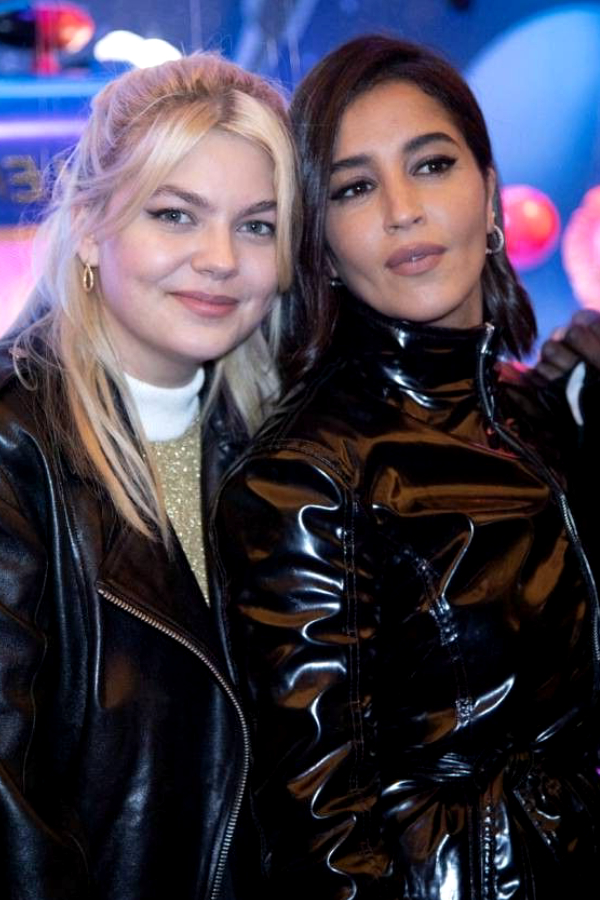 En total look cuir, Leïla Bekhti et Louane séduisent les internautes pour une occasion spéciale