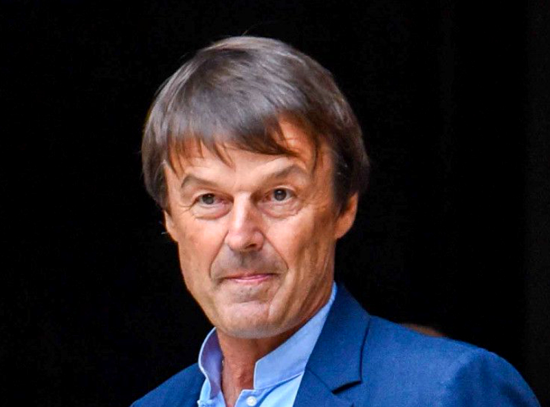 "Il sort son sexe, il me force à lui faire une fellation"... Agressée à 16 ans par Nicolas Hulot, elle rompt le silence dans "Envoyé Spécial" !