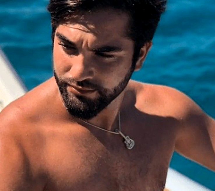 Exclu Public : Kendji Girac : une histoire d'amour... qui s'achève !