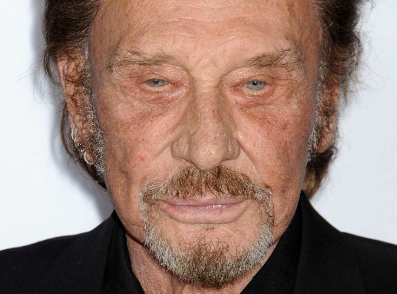 Johnny Hallyday : son "fils spirituel" se confie en direct dans TPMP sur les abus sexuels dont il a été victime