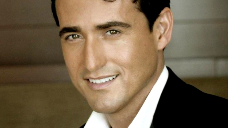 Décès du chanteur d'Il Divo à l'âge de 53 ans : La mort de Carlos Marin pourrait être liée au Covid-19