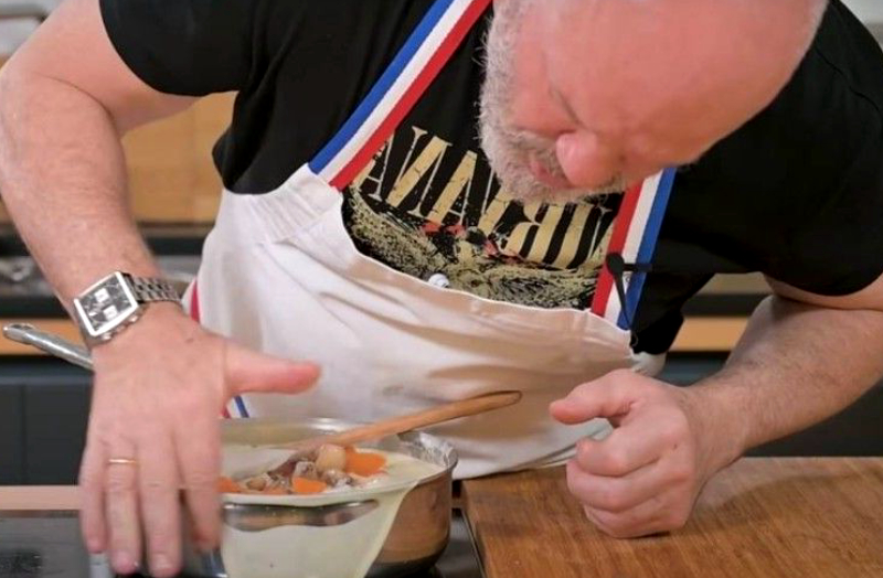 Blanchette de veau : cette recette traditionnelle dont Philippe Etchebest ne sait que faire... Attention, ça déborde !