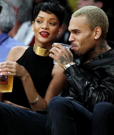 Rihanna enceinte : retour en images sur son histoire avec Chris Brown