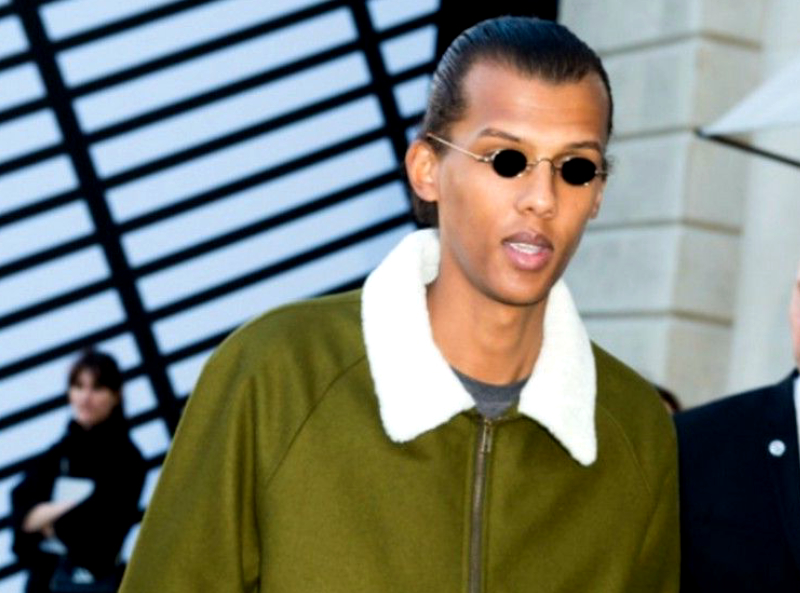 Stromae en diva à ses heures perdues ? Un journaliste atomise le célèbre chanteur et bavarde sur ses exigences démesurées... "Ni David Bowie ni Lady Gaga" ne lui auraient fait de l'ombre !