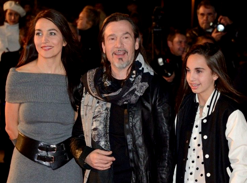 Florent Pagny frappé par la maladie, sa fille Aël rompt le silence et dévoile une vidéo rare du chanteur qui en dit long !