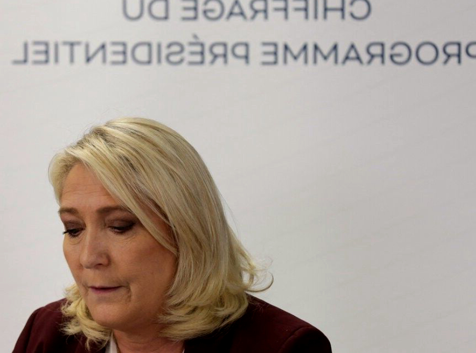 Marine Le Pen : après Marion Maréchal, un autre membre de son clan la trahit et rejoint Éric Zemmour