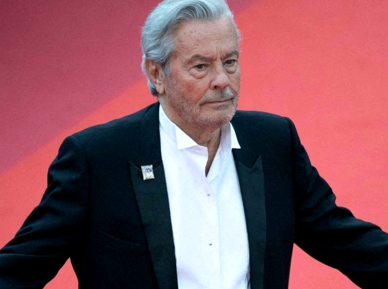 Alain Delon : son fils Anthony a été arrêté avec un pistolet automatique... tout ce qu'il faut savoir !