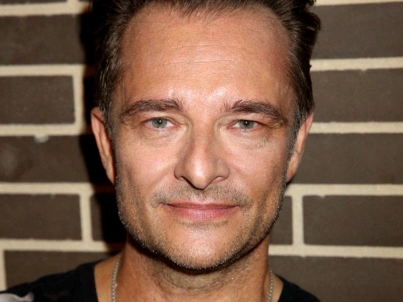 David Hallyday : le fils de Johnny a décroché un rôle à Hollywood et c'est presque passé... inaperçu !