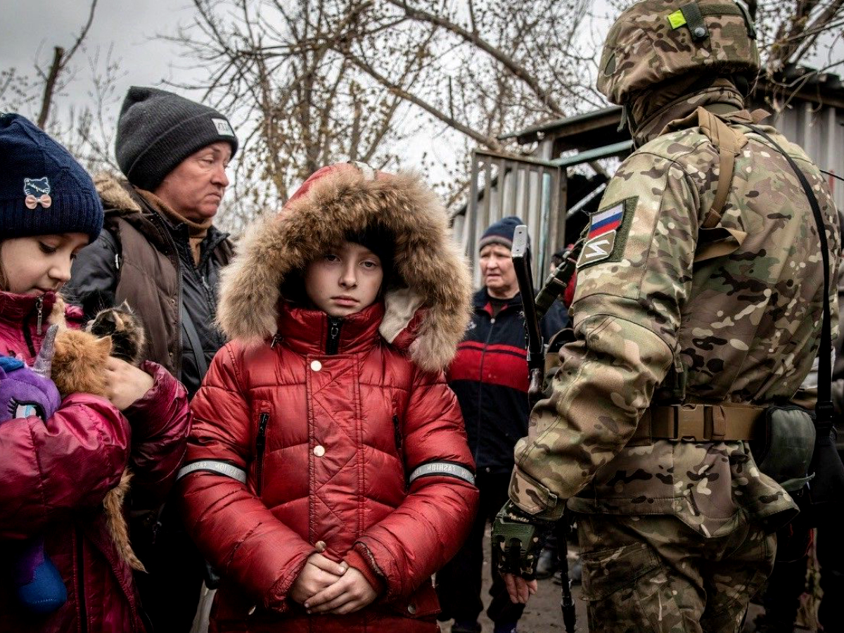 Guerre en Ukraine : des soldats russes "incités par leurs mères à tuer des civils et des enfants".