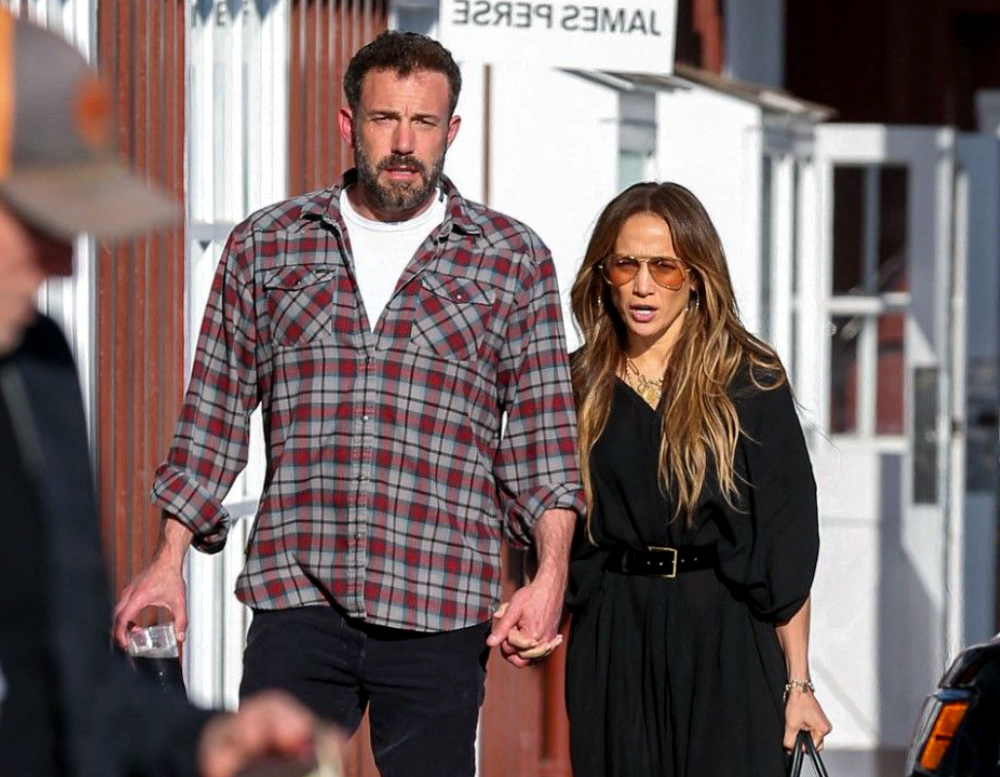 Main dans la main à Los Angeles, mais pas si sereinement : Les dernières photos de Jennifer Lopez et Ben Affleck !