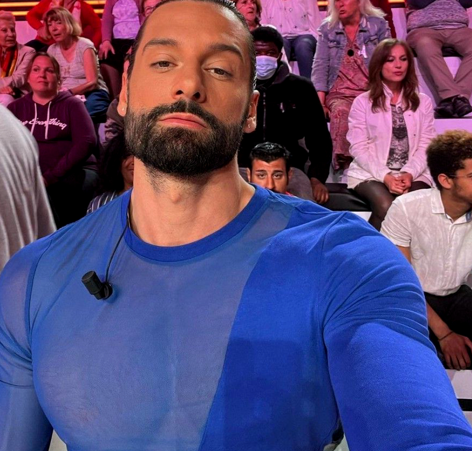 L'avenir d'Hugo Manos dans "TPMP" : "Tout peut s'écrouler très vite" : grande incertitude quant à son avenir